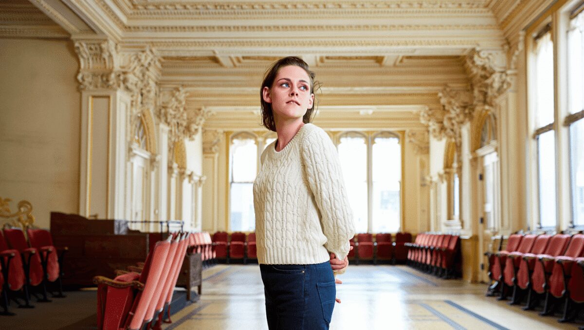 Multi-hyphenate Kristen Stewart adds “classic theater restorer” to her hyphens