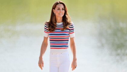 Not a Drill! We’re Copying Kate Middleton’s Classy yet Casual Family Photo Outfit for $25
