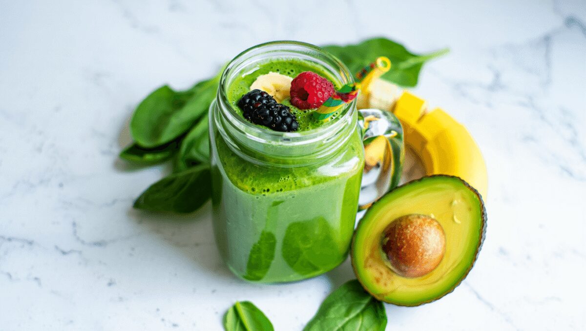 1 Ingredient Can Wipe Out 84 Percent of the Nutrients in Your Smoothie and Other Food Combos Do the Same