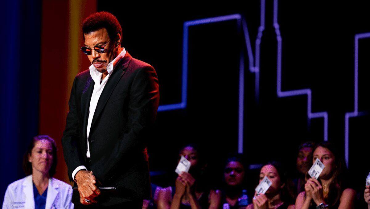 Lionel Richie Postpones More Shows After Cutting Opening Night Short Due to Illness: ‘Heartbroken’