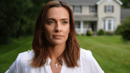 ‘Double Lives of Suburban Wives’ Sneak Peek: A Christian Finds Herself in the Adult Content World (Exclusive)